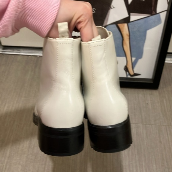 Everlane “Modern” Utility Leather boots w/Laces ivory white color Size 6.5 NWOB - Picture 9 of 15